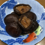 Shiitake mushrooms boiled with soy sauce, mirin and sugar