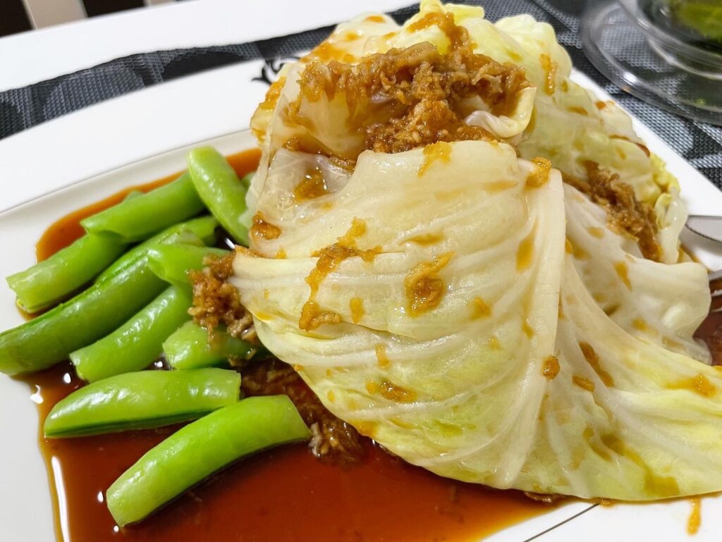 Healthy Steamed Cabbage Seak